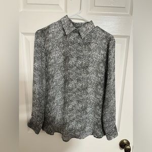 BB DAKOTA, snakeskin, button down top.